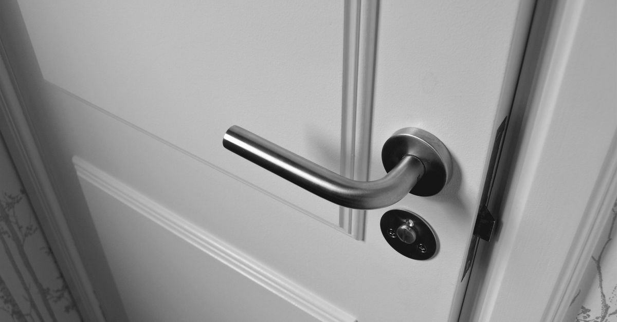 home security lock door — מנעולן בגבעתיים